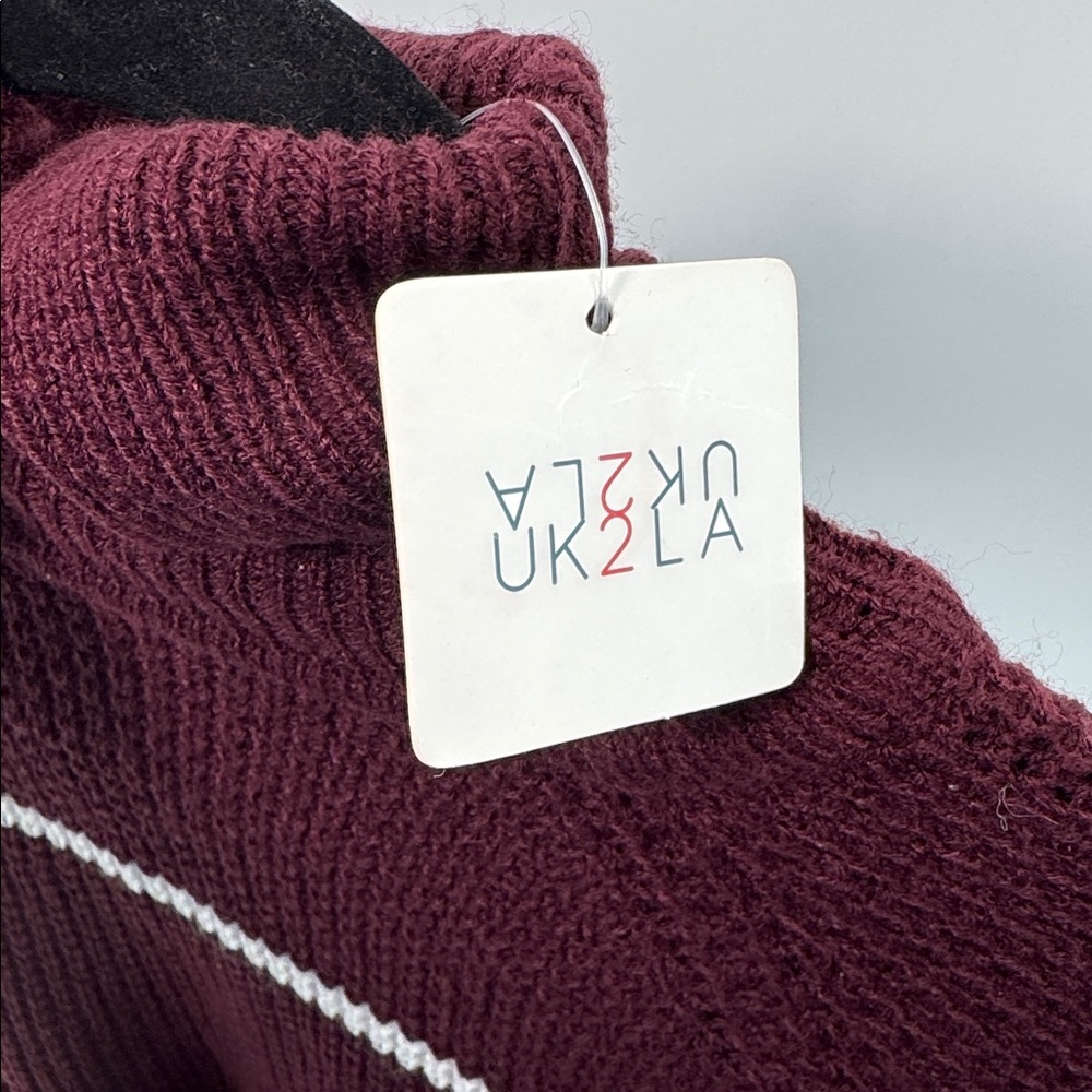 UK2LA Burgundy Striped Turtleneck lightweight Sweater Women's Size Small NWT - Picture 7 of 7